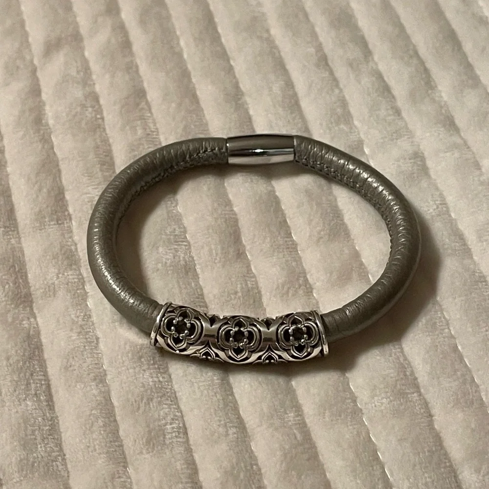 Brighton Taupe Leather Bracelet with Toledo long Bead - Picture 1 of 6